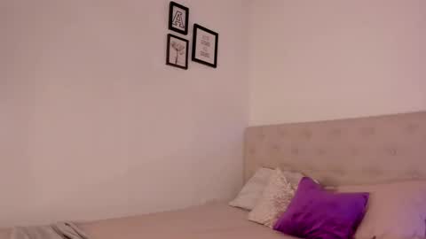 Snapshot of alesay_dreams chatting on 14, 1, 2026 Alesay online show from 14, 1, 2026