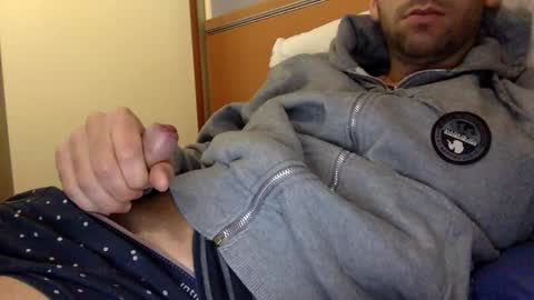Snapshot of alesex90 chatting on 20, 12, 2024 alesex90 online show from 20, 12, 2024