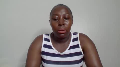 Snapshot of alesha_ chatting on 14, 12, 2025 Noreen Kennth and Emilly online show from 14, 12, 2025