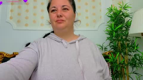 alesha_arabian_ online show from 20, 4, 2026