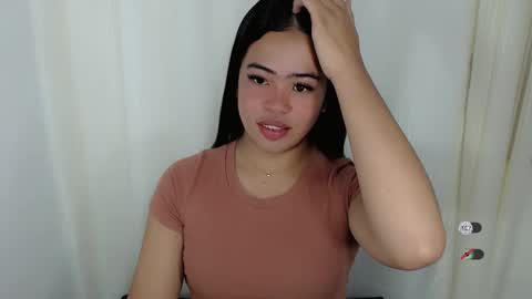 Snapshot of alesha_vibe_me chatting on 15, 3, 2026 alesha_vibe_me online show from 15, 3, 2026