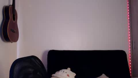Aleska online show from 9, 6, 2026