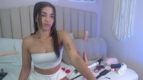 Snapshot of aleska_swarovski chatting on 2, 2, 2026 Aleska 3 online show from 2, 2, 2026