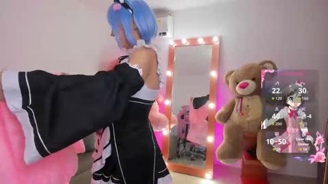Snapshot of alessandra_thedoll chatting on 8, 9, 2025 Alessa online show from 8, 9, 2025