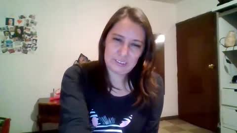 Snapshot of alessandraconrado chatting on 28, 10, 2025 Alessandra Conrado online show from 28, 10, 2025