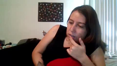Snapshot of alessandraconrado chatting on 6, 11, 2025 Alessandra Conrado online show from 6, 11, 2025