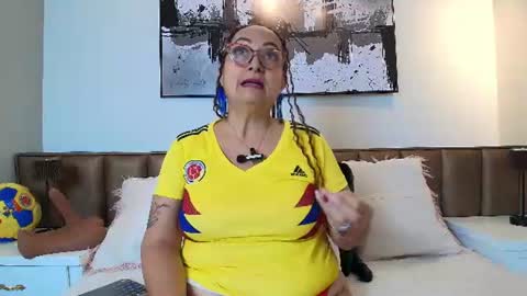 Snapshot of alessandraleroy chatting on 17, 6, 2026 Alessandra online show from 17, 6, 2026