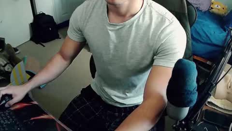 Snapshot of alessandro_fantasia chatting on 3, 12, 2025 Alessandro online show from 3, 12, 2025