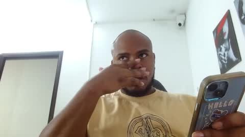 Snapshot of alessandro_hamed chatting on 30, 3, 2026 alessandro hamed online show from 30, 3, 2026