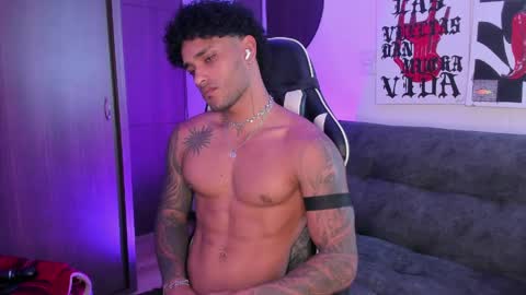 Snapshot of alessandro_vanni chatting on 26, 4, 2026 Alessandro Vanni online show from 26, 4, 2026