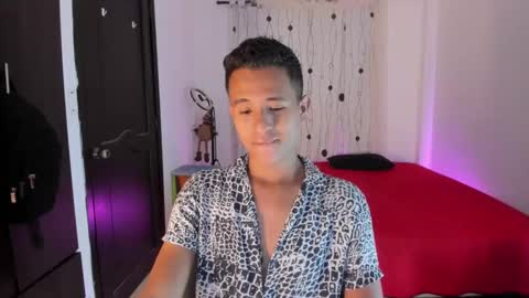 Snapshot of alessandro_wizard chatting on 22, 1, 2025 Alessandro online show from 22, 1, 2025