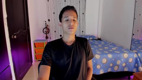 Snapshot of alessandro_wizard chatting on 12, 3, 2025 Alessandro online show from 12, 3, 2025