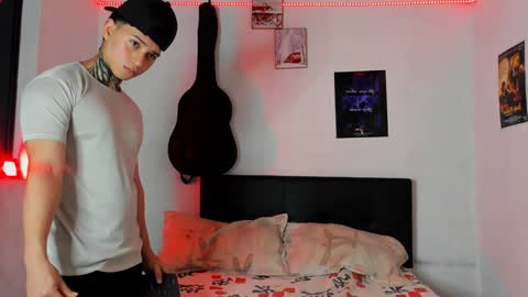 Alessandro online show from 16, 1, 2025