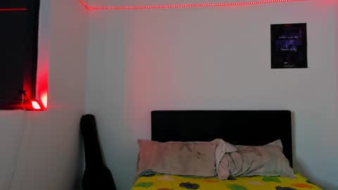 Alessandro online show from 3, 2, 2025