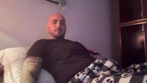 Snapshot of alessandromori91 chatting on 17, 12, 2025 alessandromori91 online show from 17, 12, 2025