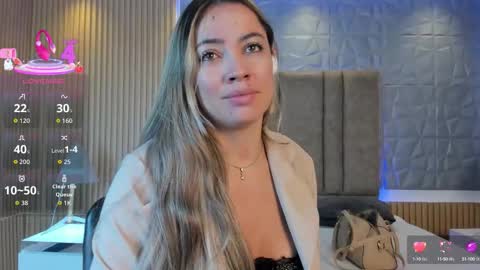 Snapshot of alessia_taylorr chatting on 12, 9, 2025 Alessia Everyday From 0530 to 1430 Col Time online show from 12, 9, 2025