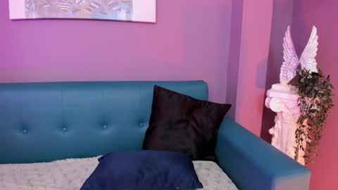 alessiia__ online show from 27, 11, 2025