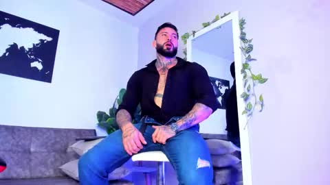 Aless Rose online show from 4, 2, 2026