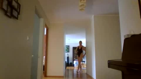 alex131972 online show from 1, 4, 2026