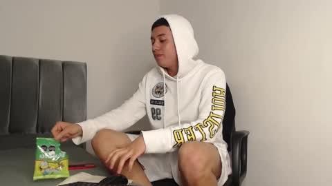 Owen online show from 2, 12, 2024