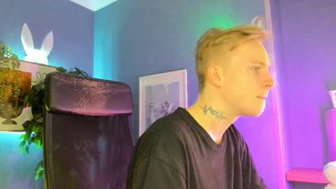 Snapshot of alex__sweet chatting on 8, 3, 2026 your Alex online show from 8, 3, 2026