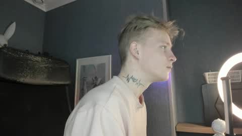 Snapshot of alex__sweet chatting on 5, 4, 2026 your Alex online show from 5, 4, 2026