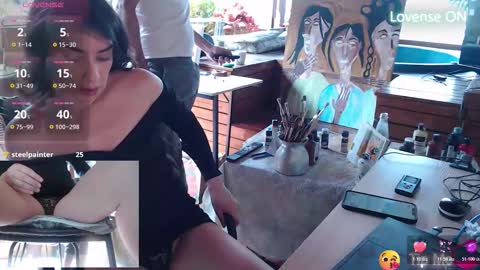 Snapshot of alex_and_theprof chatting on 17, 12, 2025 ALEX online show from 17, 12, 2025