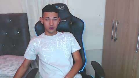 Alex online show from 12, 1, 2025