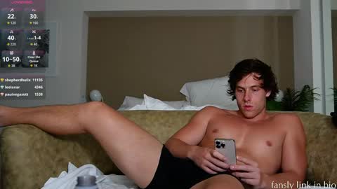 Snapshot of alex_islive chatting on 24, 4, 2026 Alex Stone online show from 24, 4, 2026