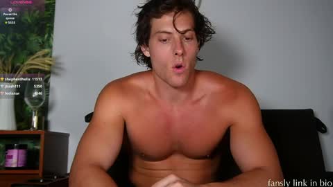 Snapshot of alex_islive chatting on 30, 4, 2026 Alex Stone online show from 30, 4, 2026