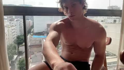 Snapshot of alex_islive chatting on 18, 5, 2026 Alex Stone online show from 18, 5, 2026