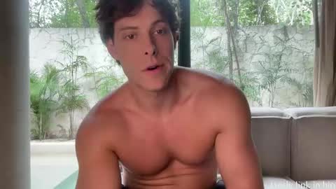 Snapshot of alex_islive chatting on 1, 6, 2026 Alex Stone online show from 1, 6, 2026
