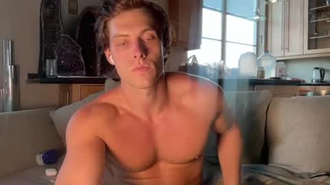 Alex Stone online show from 8, 7, 2026