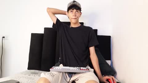 Snapshot of alex_mark_ chatting on 29, 10, 2025 alex_mark_ online show from 29, 10, 2025