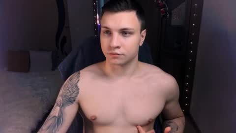 Snapshot of alex_milson chatting on 4, 12, 2024 alex_milson online show from 4, 12, 2024