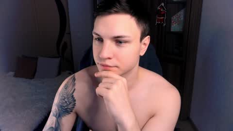 Snapshot of alex_milson chatting on 17, 12, 2024 alex_milson online show from 17, 12, 2024