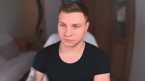 Snapshot of alex_milson chatting on 19, 2, 2025 alex_milson online show from 19, 2, 2025