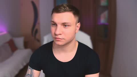 Snapshot of alex_milson chatting on 8, 3, 2025 alex_milson online show from 8, 3, 2025