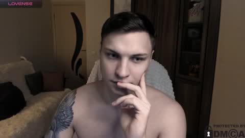 Snapshot of alex_milson chatting on 8, 11, 2025 alex_milson online show from 8, 11, 2025