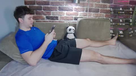 Snapshot of alex_onelove chatting on 28, 11, 2025 Alex online show from 28, 11, 2025