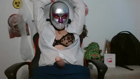 Snapshot of alex_parker07 chatting on 31, 10, 2025 Alex Parker online show from 31, 10, 2025