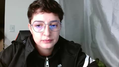 Snapshot of alex_parker07 chatting on 15, 4, 2026 Alex Parker online show from 15, 4, 2026