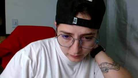 Snapshot of alex_parker07 chatting on 2, 7, 2026 Alex Parker online show from 2, 7, 2026