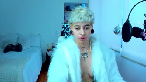 Snapshot of alex_poett chatting on 11, 2, 2026 Residente0xxx online show from 11, 2, 2026