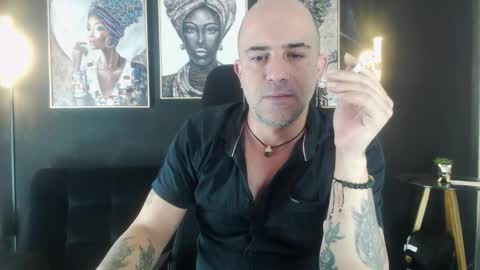 Snapshot of alex_saints_ce chatting on 21, 12, 2025 Alex Saints online show from 21, 12, 2025