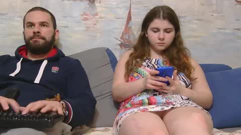 Snapshot of alex_sarah_sex chatting on 23, 4, 2026 Alex and Sarah online show from 23, 4, 2026