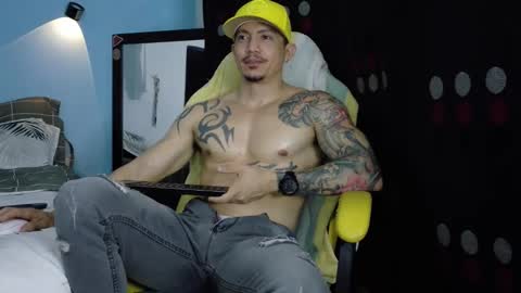 Snapshot of alex_sthorm chatting on 12, 4, 2026 alex_sthorm online show from 12, 4, 2026