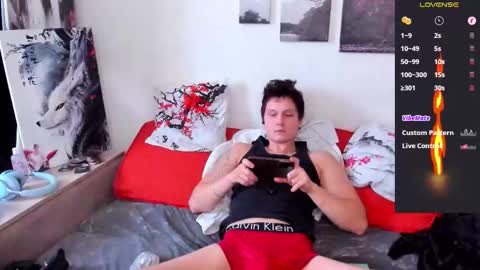 Snapshot of alex_wandhot chatting on 25, 10, 2025 Alex WandHot online show from 25, 10, 2025