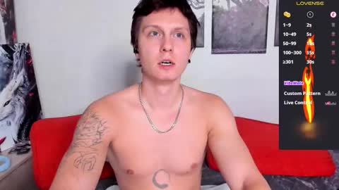 Snapshot of alex_wandhot chatting on 26, 10, 2025 Alex WandHot online show from 26, 10, 2025