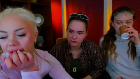 Snapshot of alexa_bonni chatting on 27, 3, 2026 alexa bonni online show from 27, 3, 2026